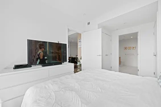 305 747 East 3rd Street, North Vancouver For Sale - image 20