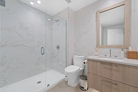 305 747 East 3rd Street, North Vancouver For Sale - image 27