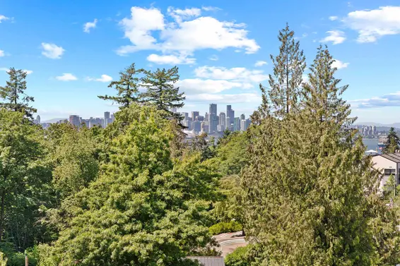 305 747 East 3rd Street, North Vancouver For Sale - image 33