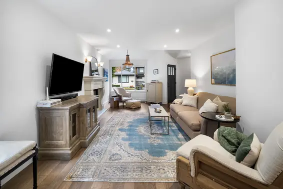 3558 Everglade Place, North Vancouver For Sale - image 11