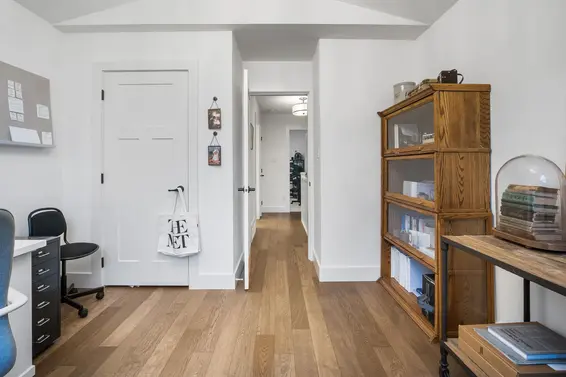 3558 Everglade Place, North Vancouver For Sale - image 23