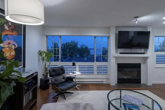 202 2440 Haywood Avenue, West Vancouver For Sale - image 4