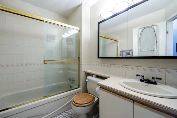2 261 West 16th Street, North Vancouver For Sale - image 26