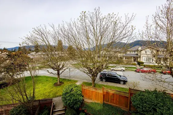 2 261 West 16th Street, North Vancouver For Sale - image 32