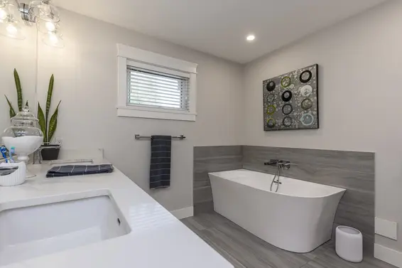 842 West 20th Street, North Vancouver For Sale - image 15