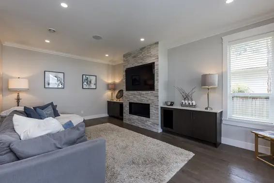 842 West 20th Street, North Vancouver For Sale - image 7