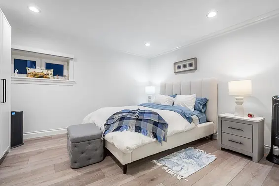 559 East 4th Street, North Vancouver For Sale - image 21