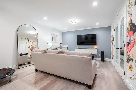 559 East 4th Street, North Vancouver For Sale - image 22