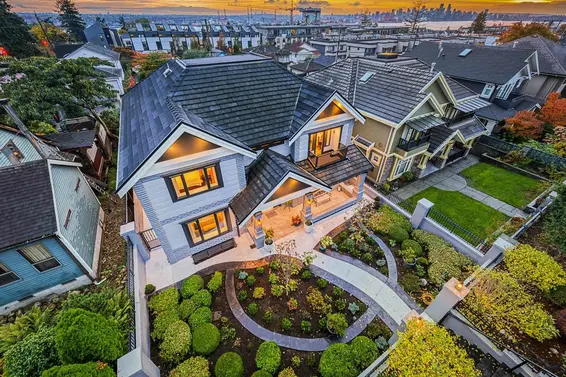 559 East 4th Street, North Vancouver For Sale - image 30