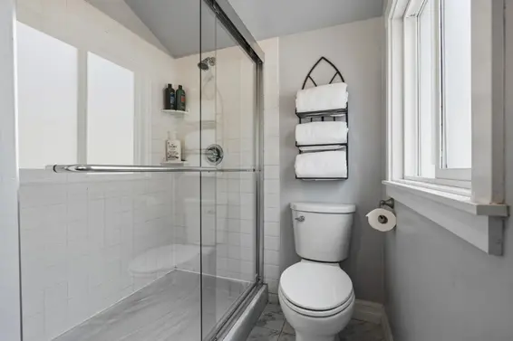 272 Osborne Road, North Vancouver For Sale - image 22