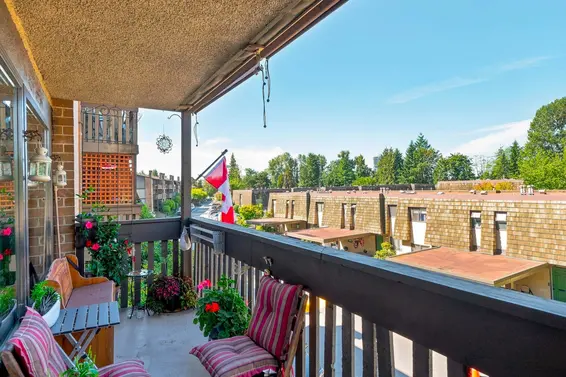 1059 Old Lillooet Road, North Vancouver For Sale - image 12