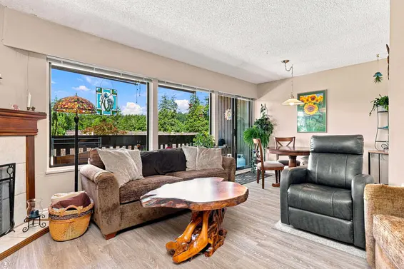 1059 Old Lillooet Road, North Vancouver For Sale - image 9
