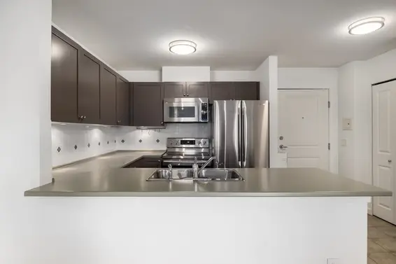 409 183 West 23 Street, North Vancouver For Sale - image 13