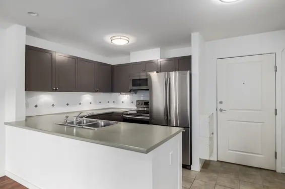 409 183 West 23 Street, North Vancouver For Sale - image 14
