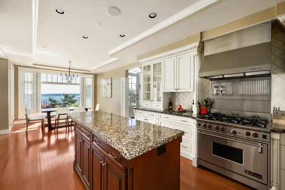 2353 Orchard Lane, West Vancouver For Sale - image 11