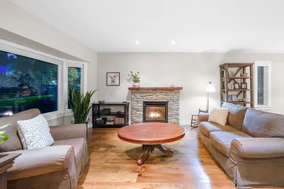 1498 Norton Court, North Vancouver For Sale - image 13