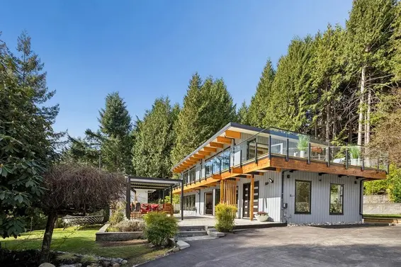 589 St Giles Road, West Vancouver
