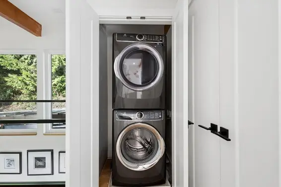 589 St Giles Road, West Vancouver For Sale - image 28