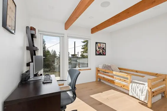 589 St Giles Road, West Vancouver For Sale - image 30