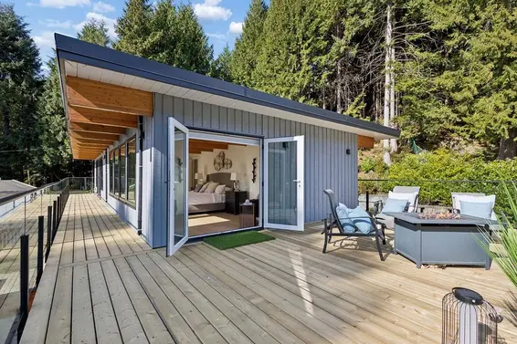 589 St Giles Road, West Vancouver For Sale - image 35