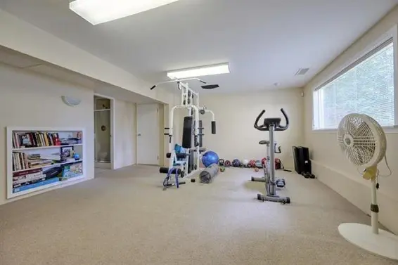 963 Belmont Avenue, North Vancouver For Sale - image 18