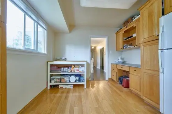 963 Belmont Avenue, North Vancouver For Sale - image 9