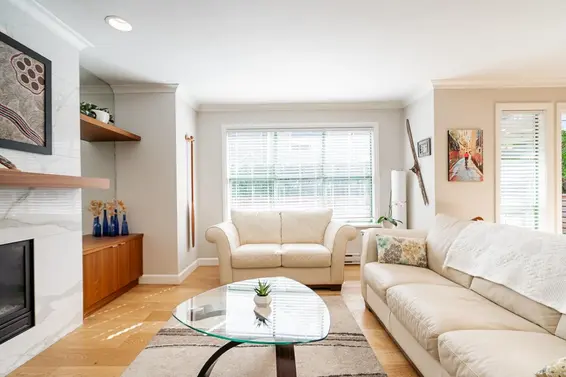 11 229 East 8th Street, North Vancouver For Sale - image 4