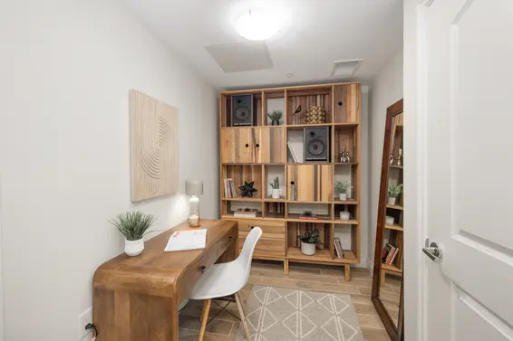 803 199 Victory Ship Way, North Vancouver For Sale - image 17