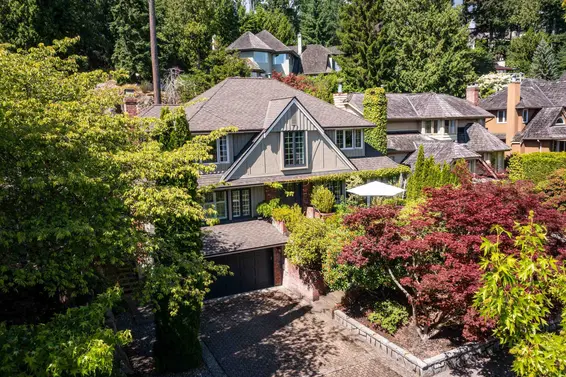 4817 Meadfeild Road, West Vancouver For Sale - image 34