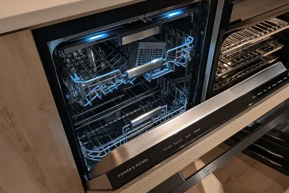 425 755 Harbourside Drive, North Vancouver For Sale - image 27