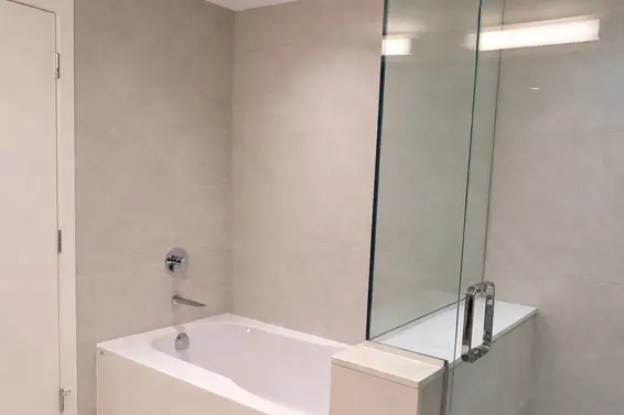 425 755 Harbourside Drive, North Vancouver For Sale - image 9