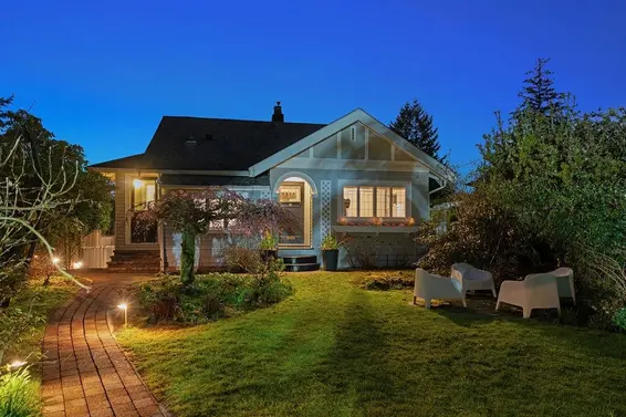 1045 Cortell Street, North Vancouver For Sale - image 18