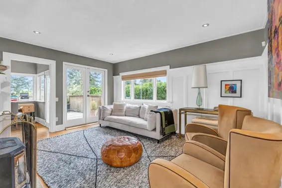 1045 Cortell Street, North Vancouver For Sale - image 21