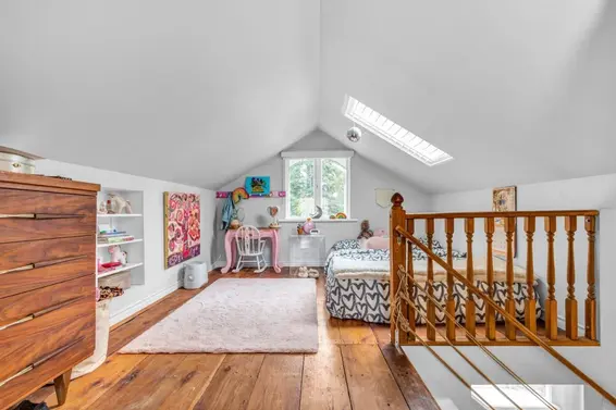 1045 Cortell Street, North Vancouver For Sale - image 37