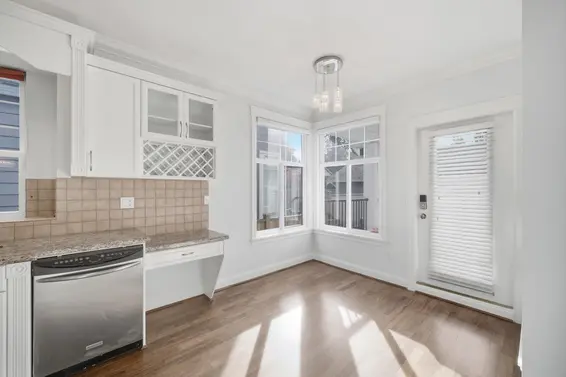 2411 George Street, North Vancouver For Sale - image 15