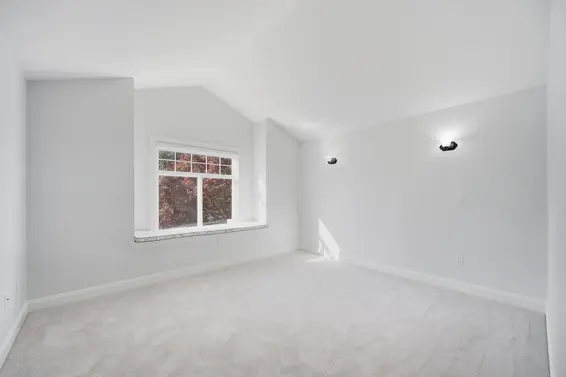 2411 George Street, North Vancouver For Sale - image 18