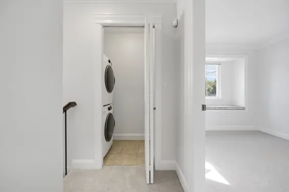2411 George Street, North Vancouver For Sale - image 27
