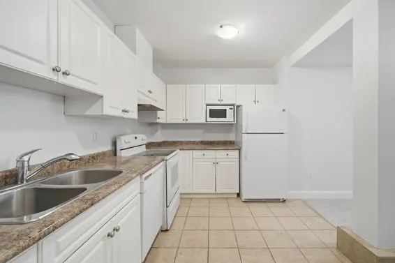 2411 George Street, North Vancouver For Sale - image 29