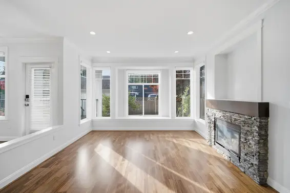2411 George Street, North Vancouver For Sale - image 7