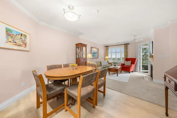 212 2800 Chesterfield Avenue, North Vancouver For Sale - image 10