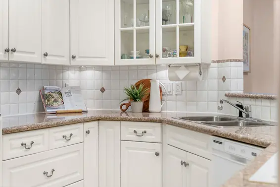 212 2800 Chesterfield Avenue, North Vancouver For Sale - image 19