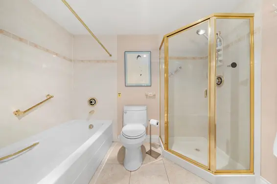 212 2800 Chesterfield Avenue, North Vancouver For Sale - image 26