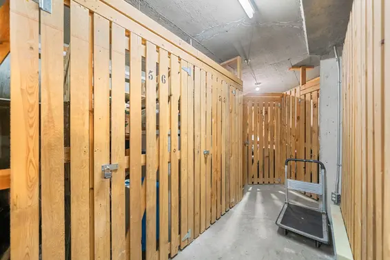 212 2800 Chesterfield Avenue, North Vancouver For Sale - image 34