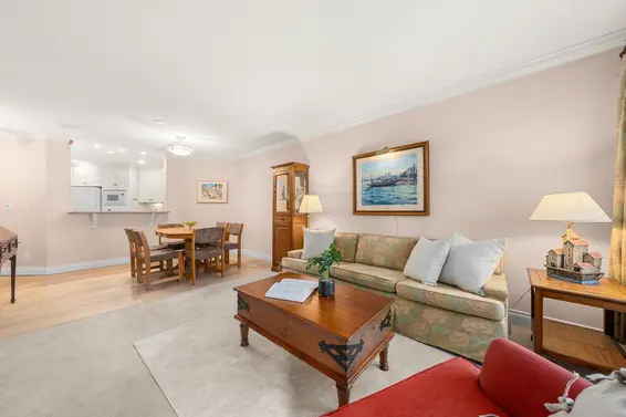 212 2800 Chesterfield Avenue, North Vancouver For Sale - image 5