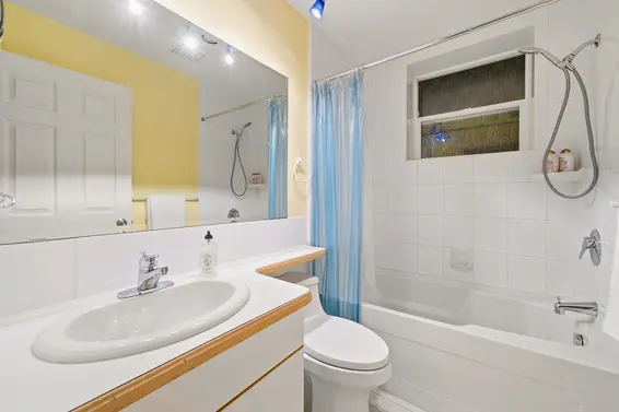 4383 Cove Cliff Road, North Vancouver For Sale - image 26