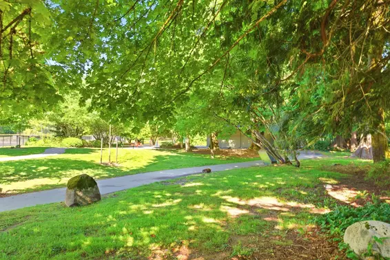 4383 Cove Cliff Road, North Vancouver For Sale - image 33