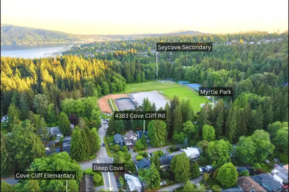4383 Cove Cliff Road, North Vancouver For Sale - image 36
