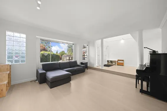 5399 Westhaven Wynd, West Vancouver For Sale - image 11