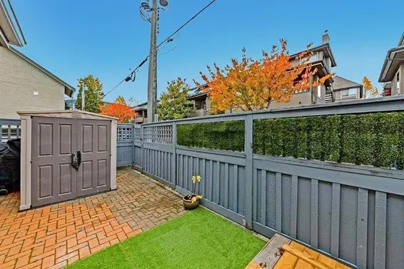 10 2118 Eastern Avenue, North Vancouver For Sale - image 22