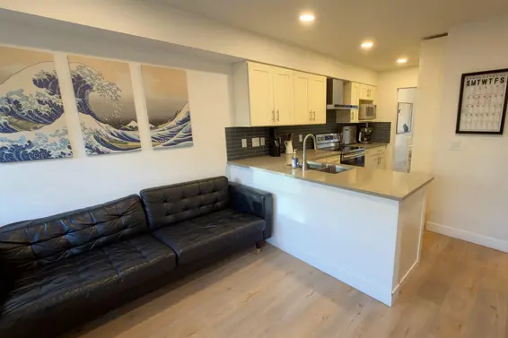 10 2118 Eastern Avenue, North Vancouver For Sale - image 3